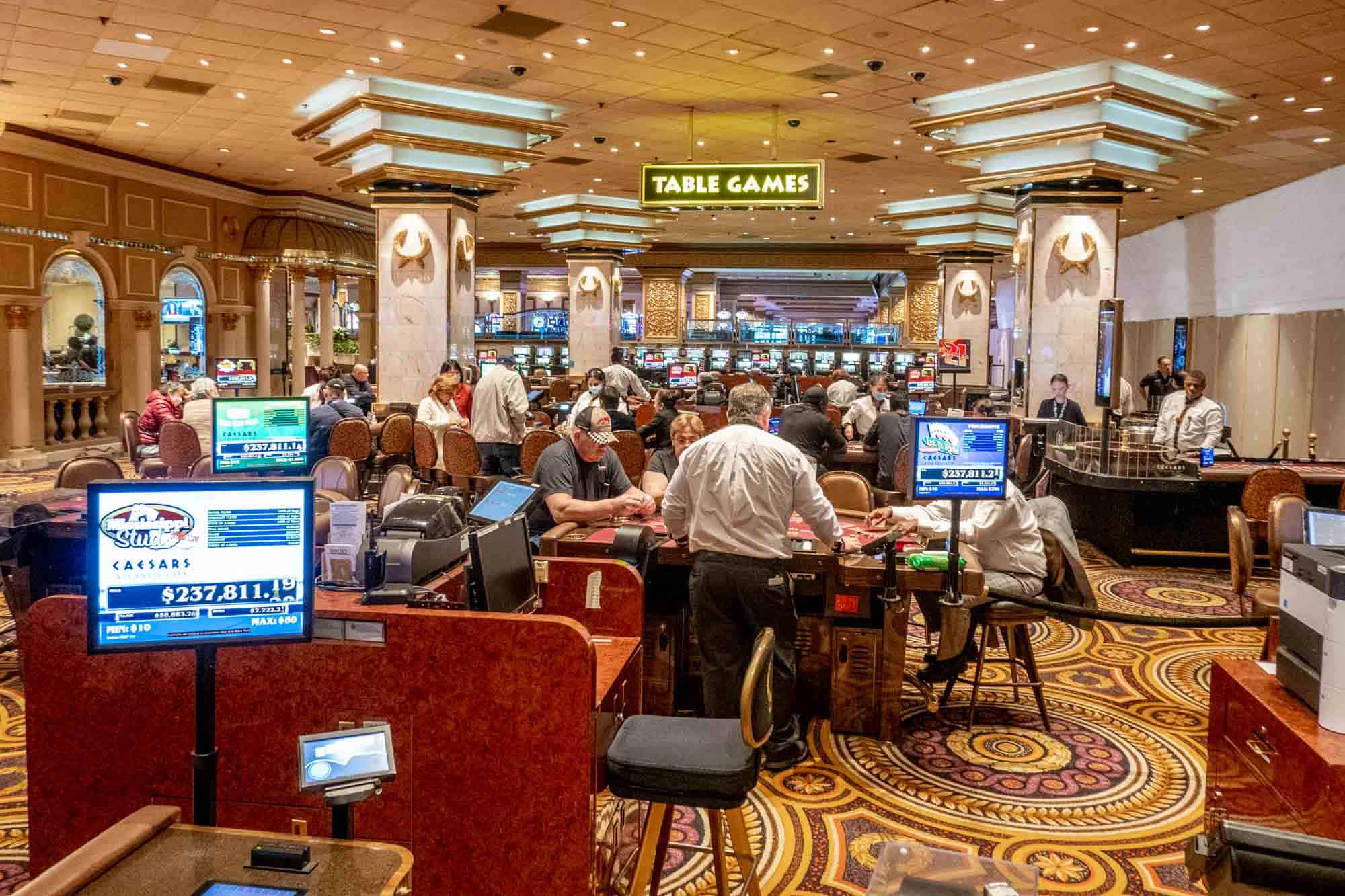 Blackjack Stratejileri ve Kuralları: Kazanmanın Yolu